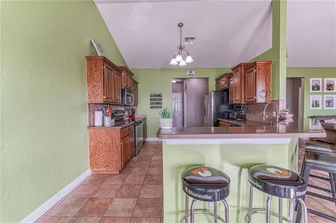 1808 Cougar Cir, Altus, OK 73521 photo 9