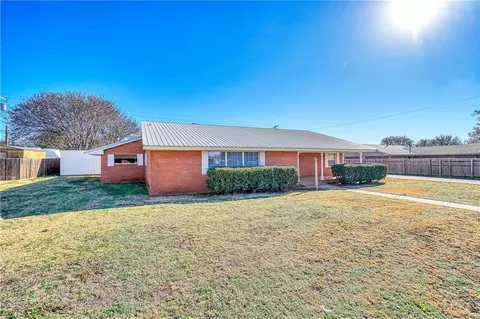 14 E Anchor, Sayre, OK 73662 photo 23