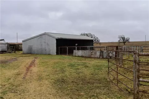 10894 NE Spencer Rd, Elgin, OK 73538 photo 23