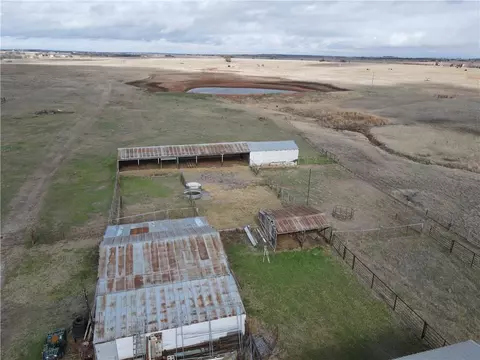 10894 NE Spencer Rd, Elgin, OK 73538 photo 13