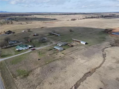 10894 NE Spencer Rd, Elgin, OK 73538 photo 17