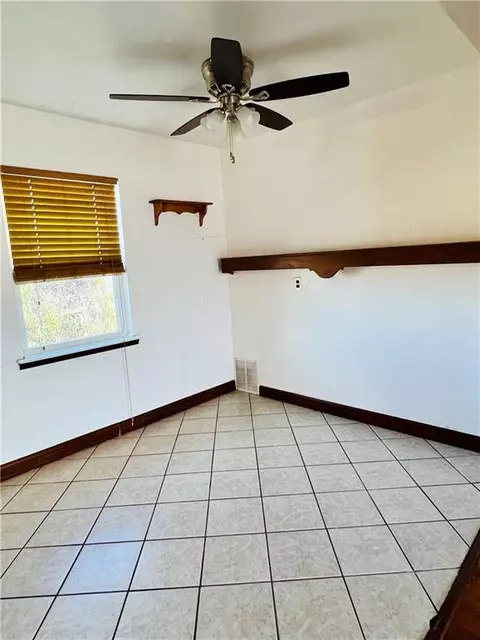 1028 Dill St, Altus, OK 73521 photo 5