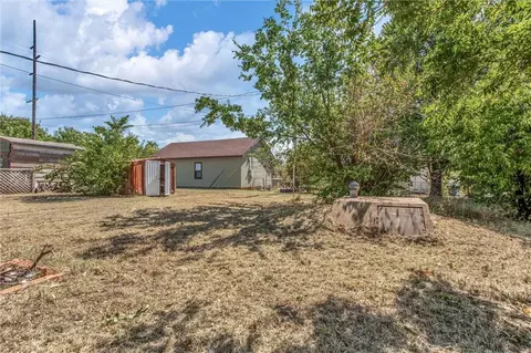 1419 E Springer Ave, Guthrie, OK 73044 photo 27