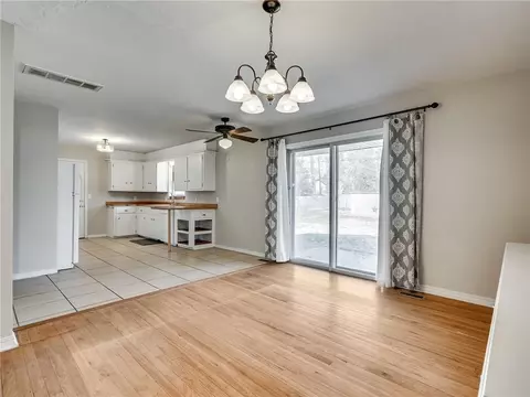 1221 Vine St, Norman, OK 73072 photo 13