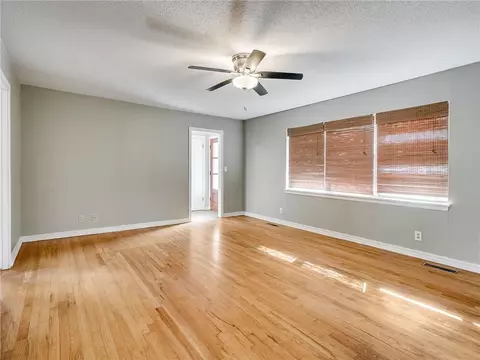 1221 Vine St, Norman, OK 73072 photo 7