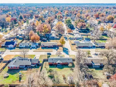 1221 Vine St, Norman, OK 73072 photo 35