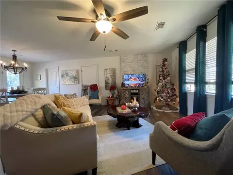 109 Esplanade Rd, Broken Bow, OK 74728 photo 9