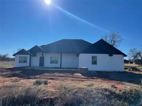 2329 Dixie Dr, Blanchard, OK 73010 photo 1