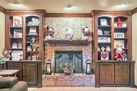 2304 Pawnee Ave, Altus, OK 73521 photo 7