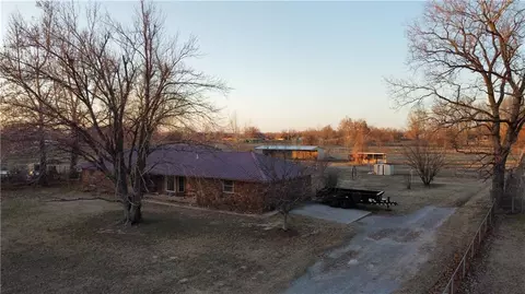 7255 By Dr, Norman, OK 73072 photo 3