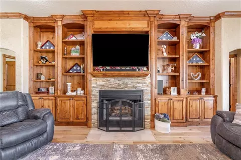 1007 Whispering Ridge Dr, Tuttle, OK 73089 photo 8