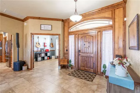 1007 Whispering Ridge Dr, Tuttle, OK 73089 photo 5