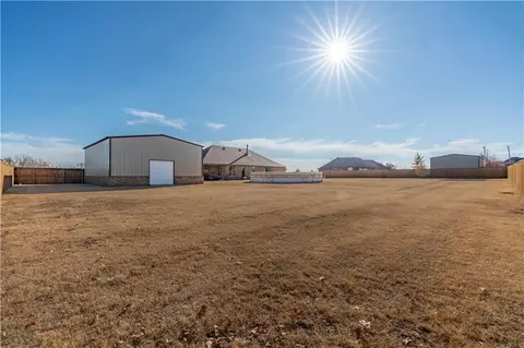 1007 Whispering Ridge Dr, Tuttle, OK 73089 photo 33