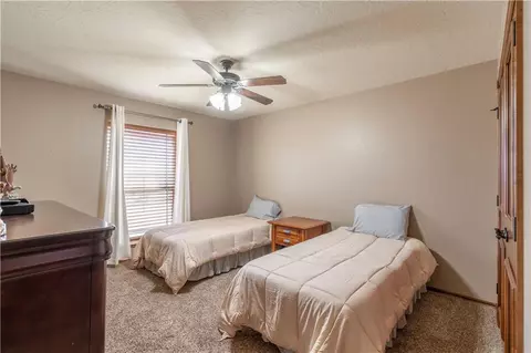 1007 Whispering Ridge Dr, Tuttle, OK 73089 photo 26