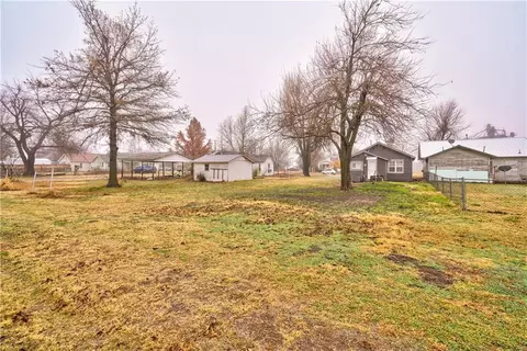 216 E Jefferson St, Crescent, OK 73028 photo 25
