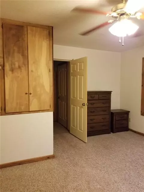 1414 SE Jackson St, Idabel, OK 74745 photo 4