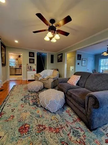 717 Jackson St, Perry, OK 73077 photo 13