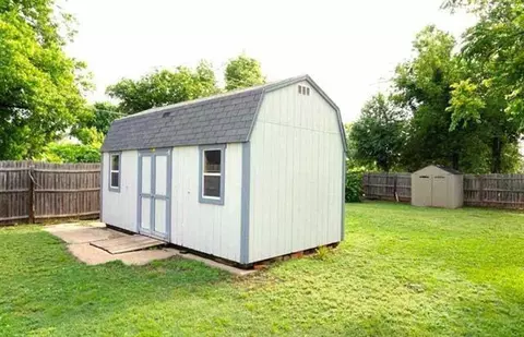 717 Jackson St, Perry, OK 73077 photo 33