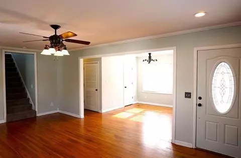 717 Jackson St, Perry, OK 73077 photo 4