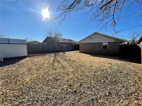 916 N Grady St, Altus, OK 73521 photo 23