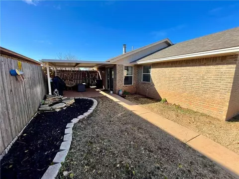916 N Grady St, Altus, OK 73521 photo 25