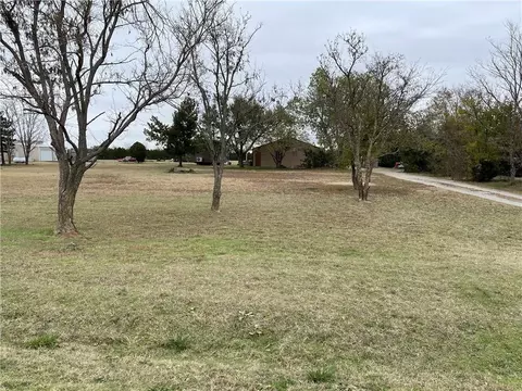 27406 Airstrip Rd, Washington, OK 73093