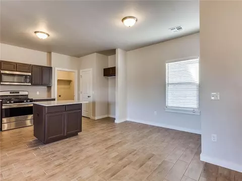 11718 Split Oak Cir, Guthrie, OK 73044 photo 8