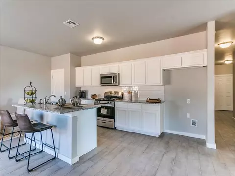 11609 Split Oak Cir, Guthrie, OK 73044 photo 4
