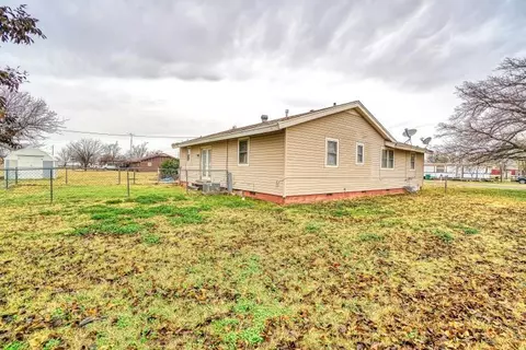 503 E 9th St, Olustee, OK 73560 photo 20
