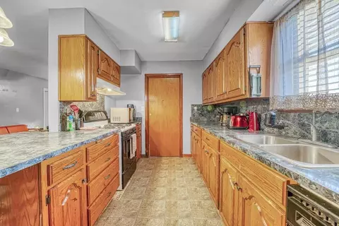 503 E 9th St, Olustee, OK 73560 photo 8