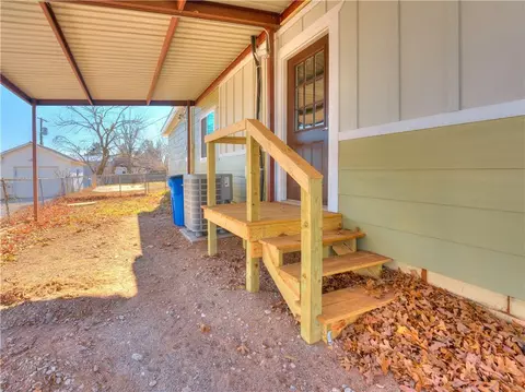 20702 Walker St, Harrah, OK 73045 photo 5