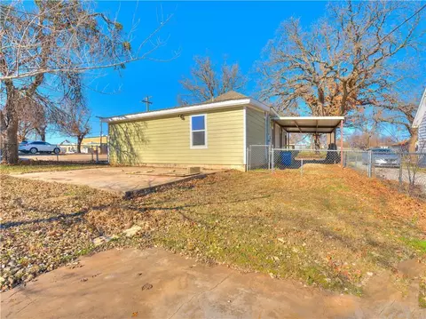 20702 Walker St, Harrah, OK 73045 photo 8