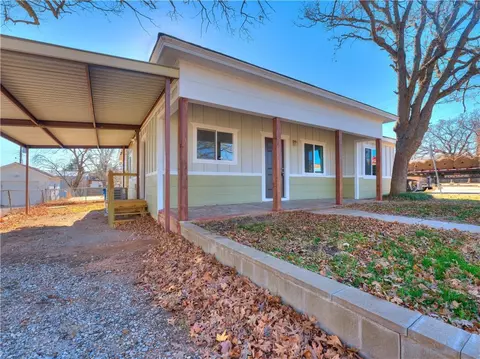 20702 Walker St, Harrah, OK 73045 photo 4