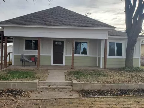 20702 Walker St, Harrah, OK 73045 photo 2
