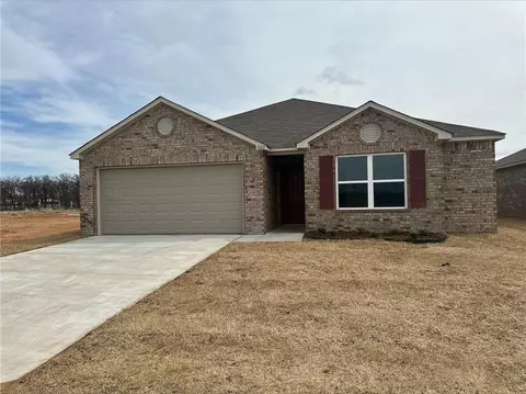 1002 Third St, Perkins, OK 74059