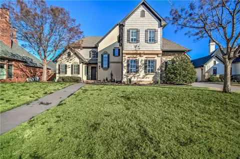 17108 S Hawks Ridge Ln, Edmond, OK 73012