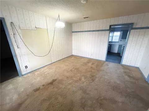 1807 Scott St, Altus, OK 73521 photo 3