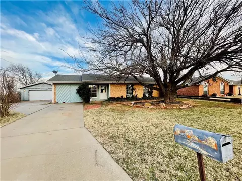 1807 Scott St, Altus, OK 73521 photo 1