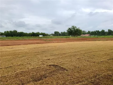 1007 Heritage Hls, Tuttle, OK 73089 photo 4