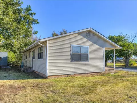 3 W Main St, Tuttle, OK 73089 photo 12