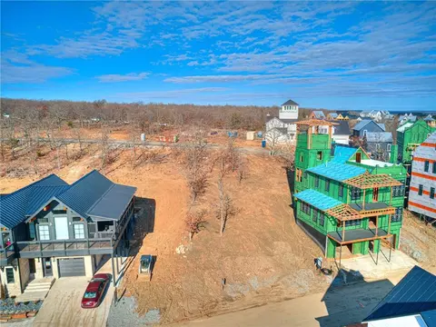 109 Lower Green Way, Carlton Landing, OK 74432