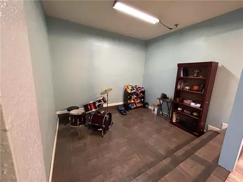 205 Will Rogers St, Guymon, OK 73942 photo 8