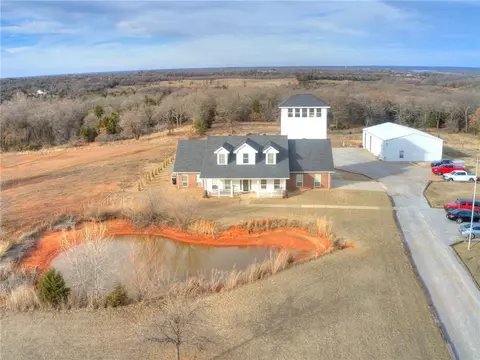 11301 E Post Oak Rd, Noble, OK 73068 photo 2