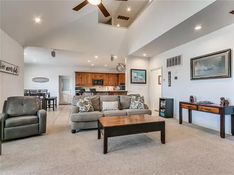11301 E Post Oak Rd, Noble, OK 73068 photo 18