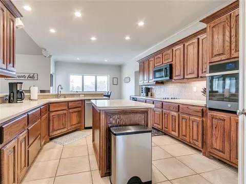 11301 E Post Oak Rd, Noble, OK 73068 photo 8