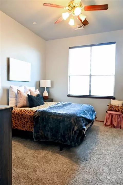2400 Augusta Dr, Moore, OK 73160 photo 10