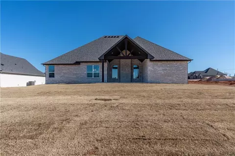 1055 Colonial Ave, Tuttle, OK 73089 photo 15