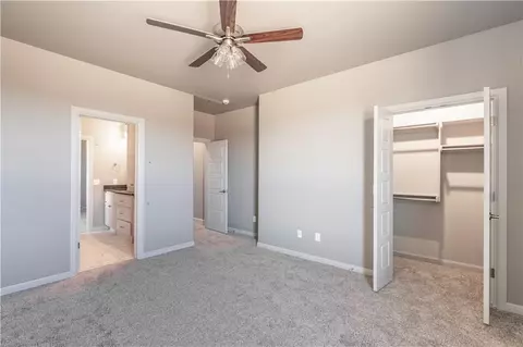1055 Colonial Ave, Tuttle, OK 73089 photo 12