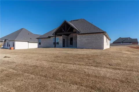 1055 Colonial Ave, Tuttle, OK 73089 photo 14