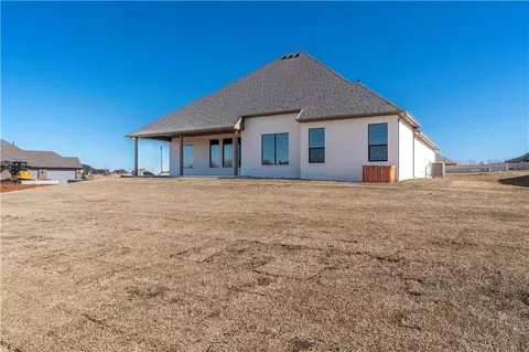 1077 Colonial Ave, Tuttle, OK 73089 photo 30